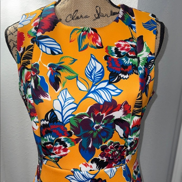 Calvin Klein Yellow Floral Midi Dress - Picture 6 of 7